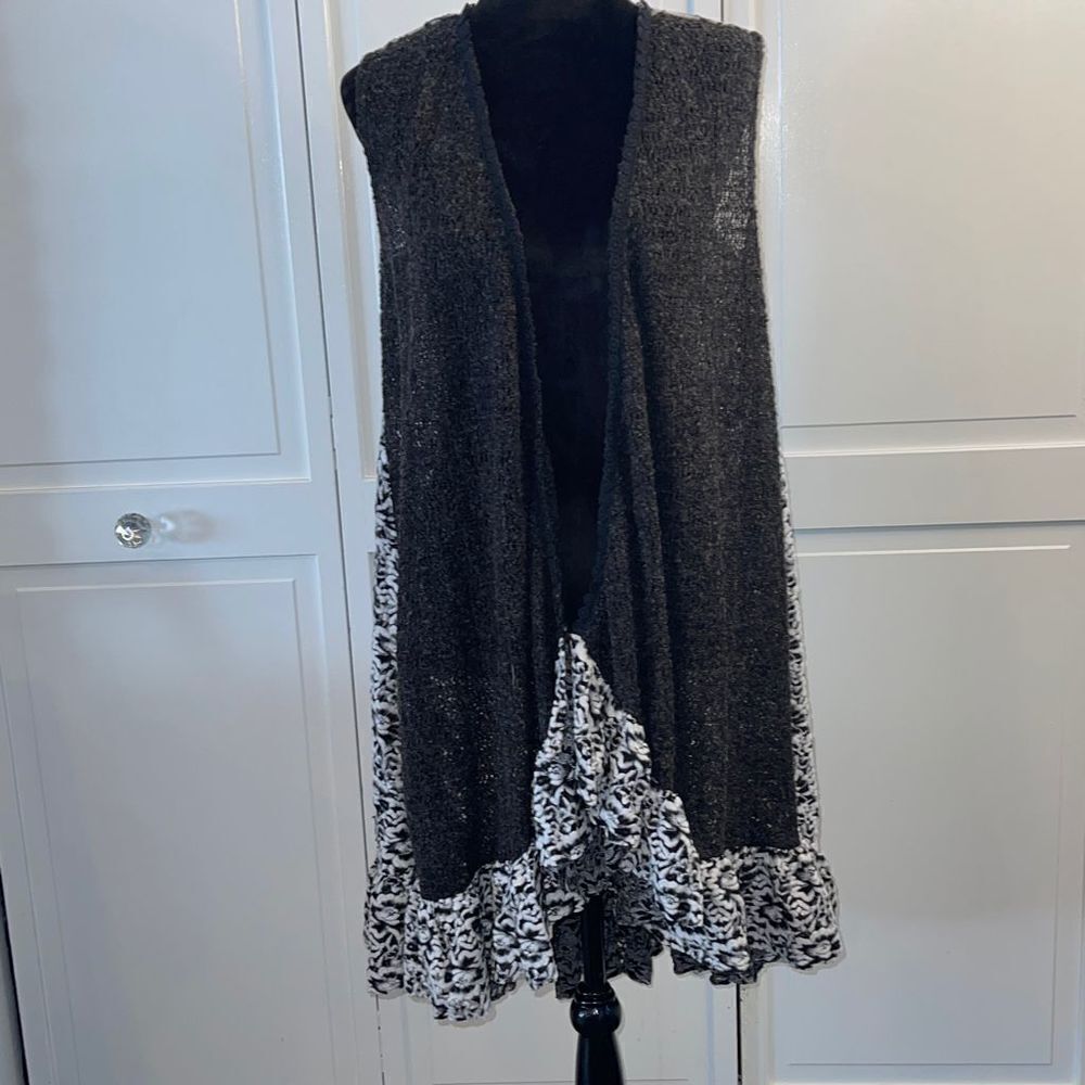 ✔️ - RYU Flowy Oversized sweater Tunic Vest